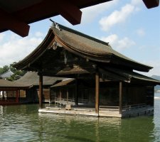 Floating
                  Noh-stage in Miyjima Island (first ever Noh stage)